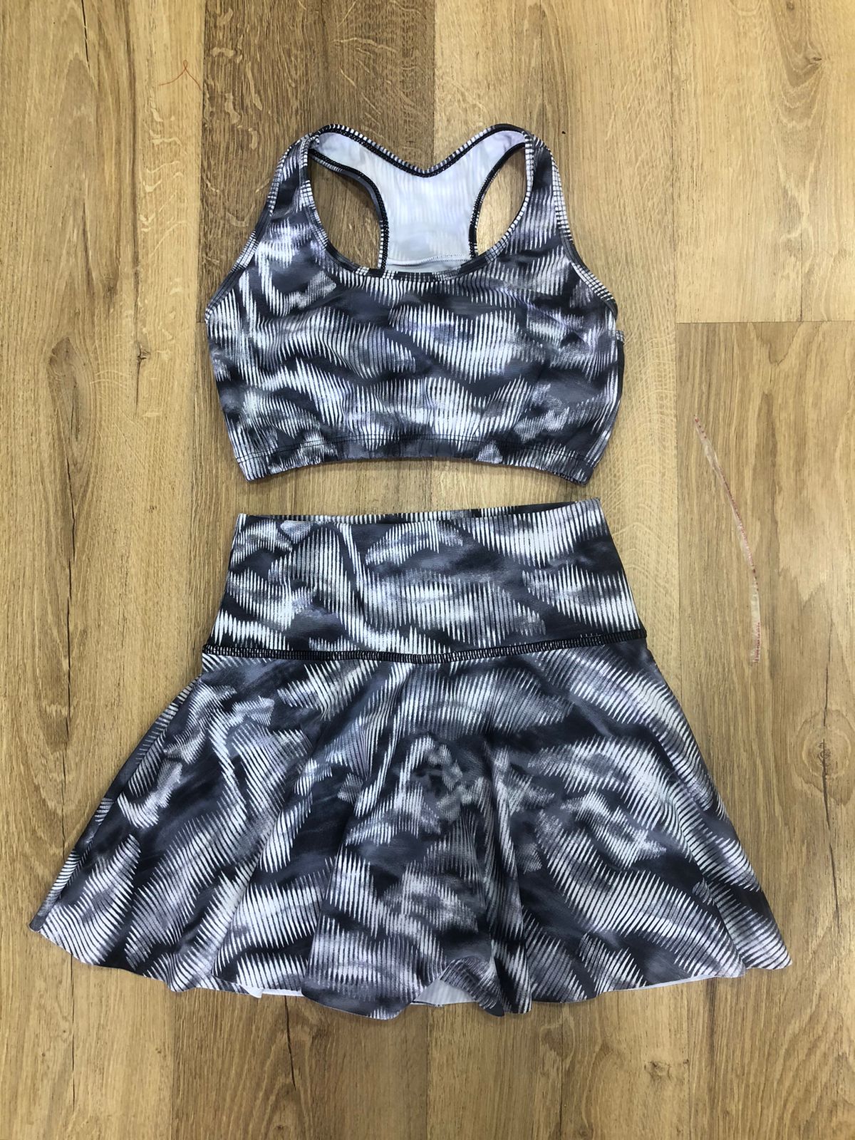 FALDA SHORT SET 2 PIEZAS PREMIUMTEX MILITAR NEGRO BLANCO