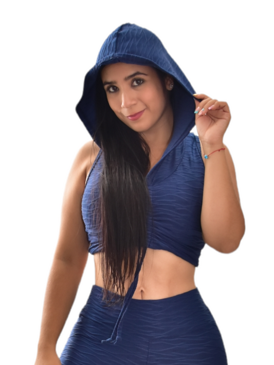 CROP TOP CAPUCHA TEXTURIZADA AZUL TURQUIE OVERSILVER®