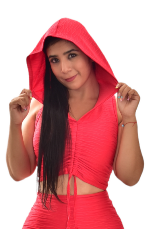 CROP TOP CAPUCHA TEXTURIZADA ROJO OVERSILVER®